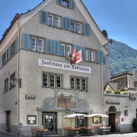 Hotel Zunfthaus Zur Rebleuten 2*