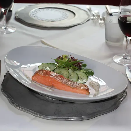 Zunfthaus Zur Rebleuten