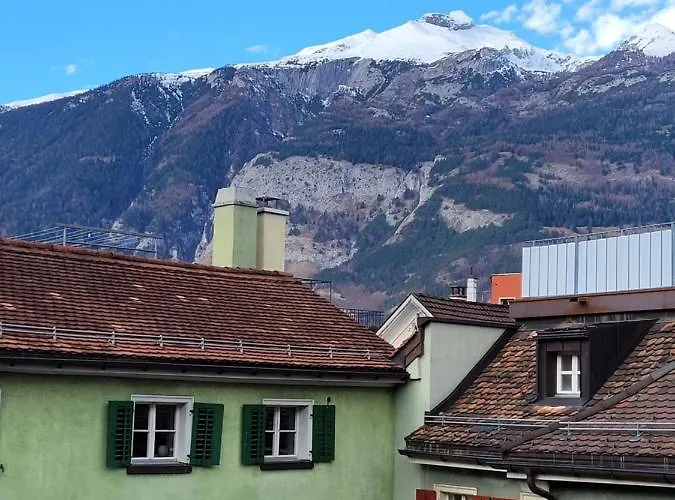 Zunfthaus Zur Rebleuten Otel Chur