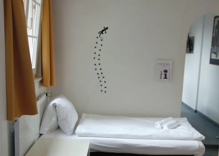 Zunfthaus Zur Rebleuten Hotel Coira