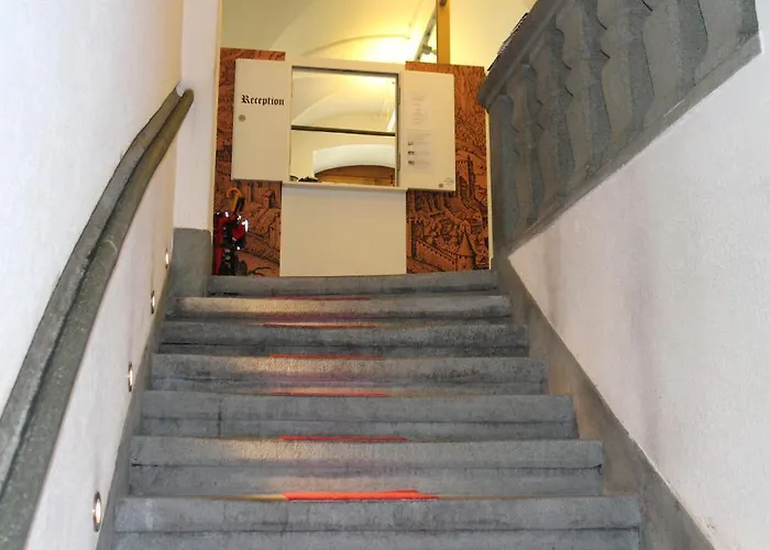 Zunfthaus Zur Rebleuten Szálloda Chur