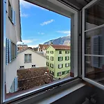 Zunfthaus Zur Rebleuten 2*