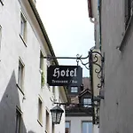 Отель Zunfthaus Zur Rebleuten 2*