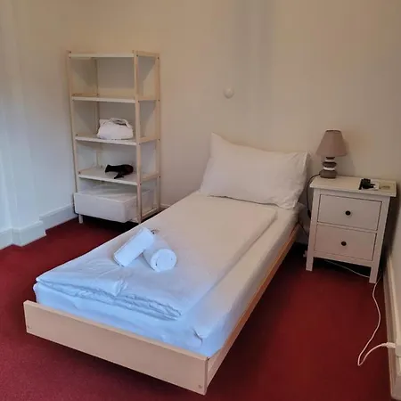 Zunfthaus Zur Rebleuten فندق